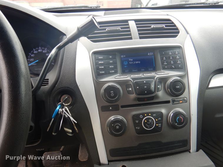 image for item DJ3833 2014 Ford Explorer Police Interceptor  SUV