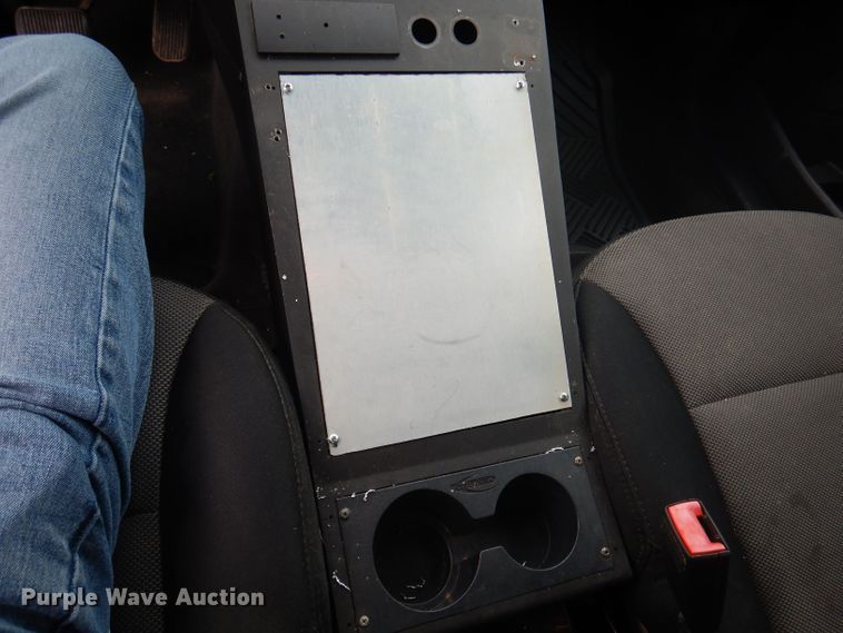 image for item DJ3833 2014 Ford Explorer Police Interceptor  SUV