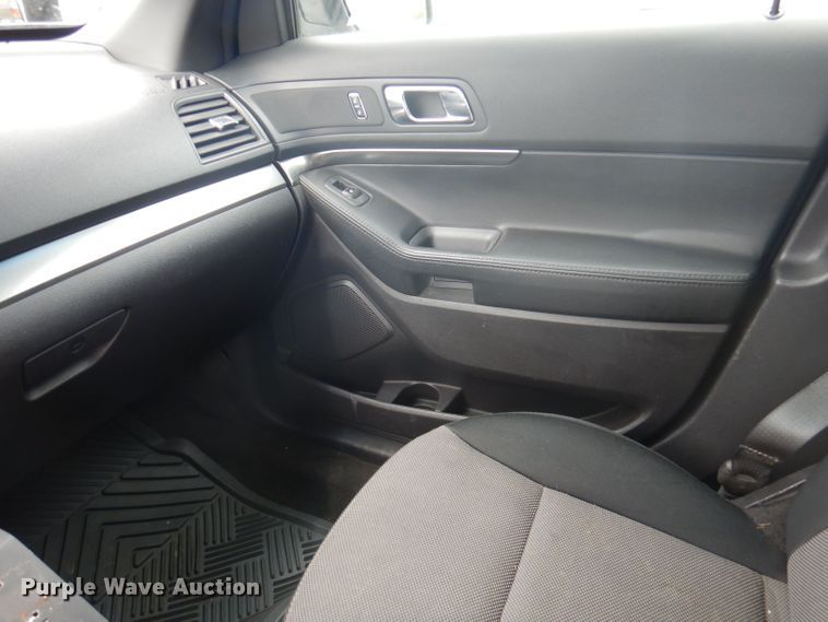 image for item DJ3833 2014 Ford Explorer Police Interceptor  SUV