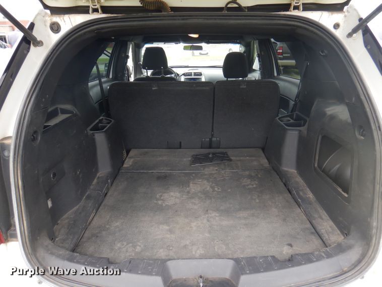 image for item DJ3833 2014 Ford Explorer Police Interceptor  SUV