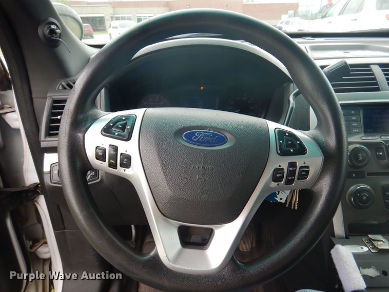 image for item DJ3834 2014 Ford Explorer Police Interceptor  SUV