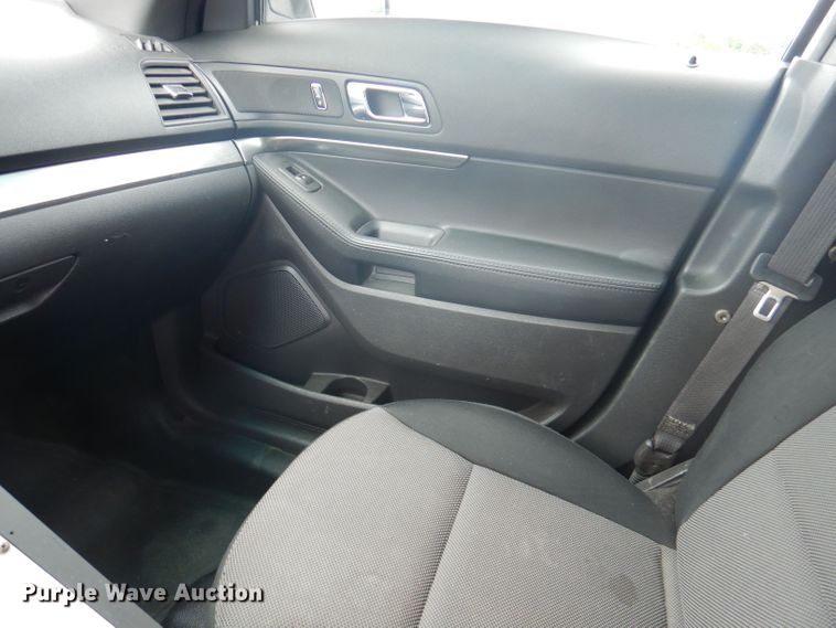 image for item DJ3834 2014 Ford Explorer Police Interceptor  SUV