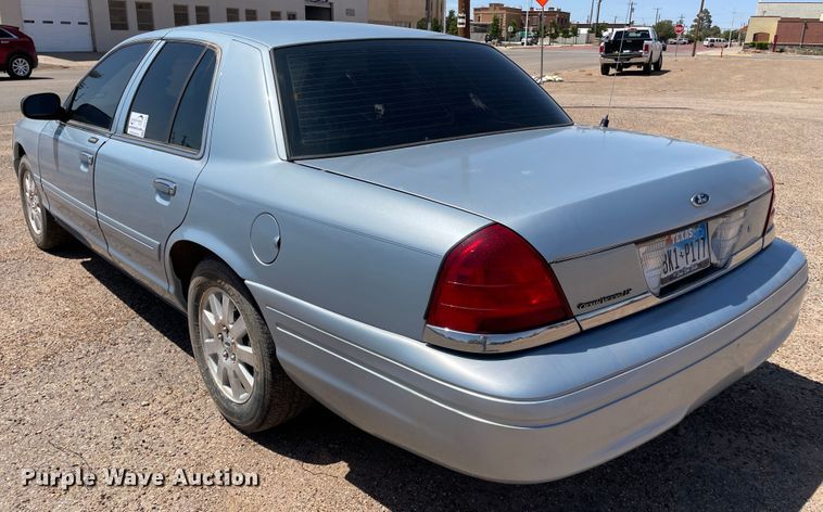 image for item DJ5185 2007 Ford Crown Victoria