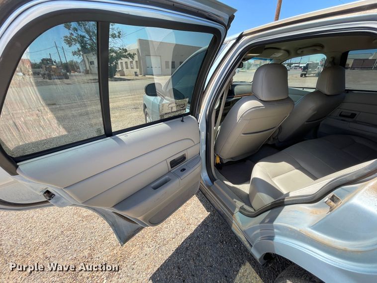 image for item DJ5185 2007 Ford Crown Victoria