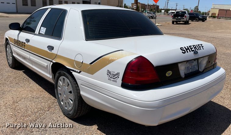 image for item DJ5186 2010 Ford Crown Victoria Police Interceptor