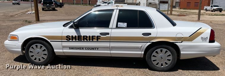 image for item DJ5186 2010 Ford Crown Victoria Police Interceptor