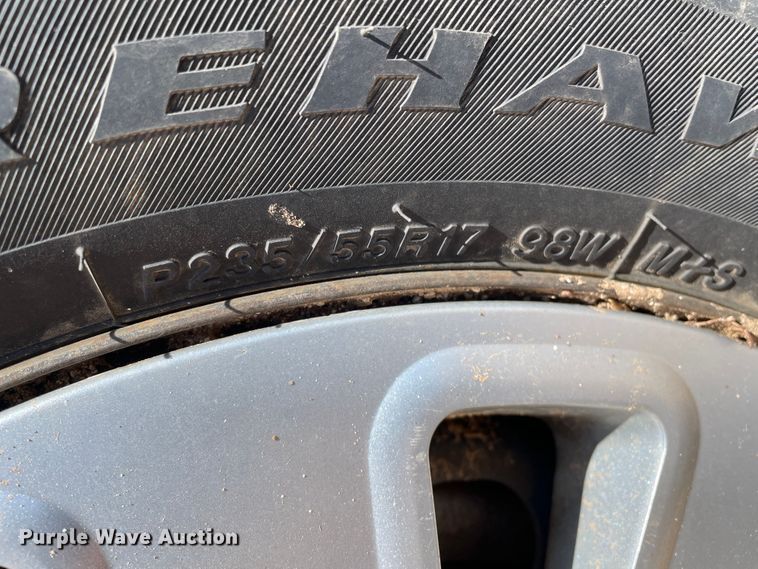 image for item DJ5186 2010 Ford Crown Victoria Police Interceptor