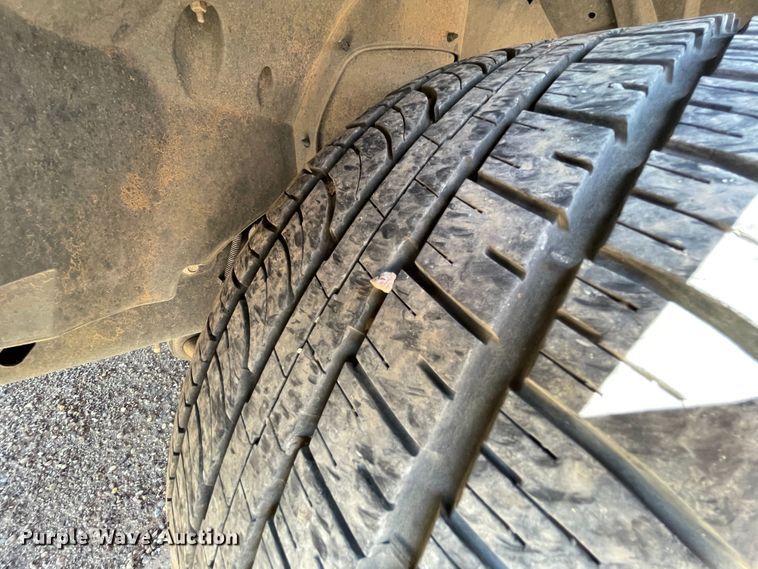 image for item DJ5186 2010 Ford Crown Victoria Police Interceptor