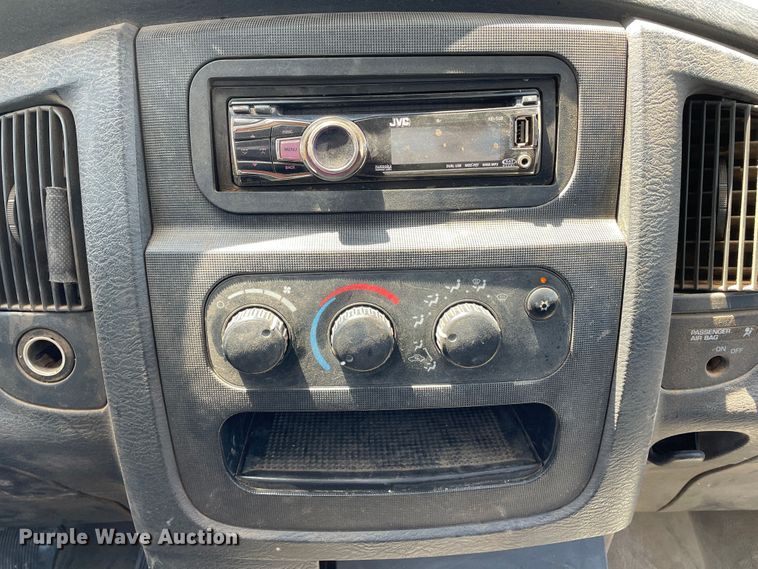 image for item DJ5187 2005 Dodge Ram 1500  pickup truck