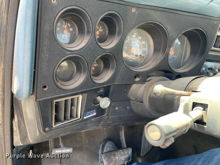 image for item DJ5189 1991 Chevrolet K1500 Blazer  SUV