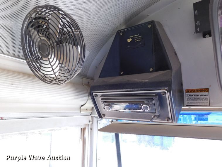 image for item DJ7666 2007 Blue Bird  school bus