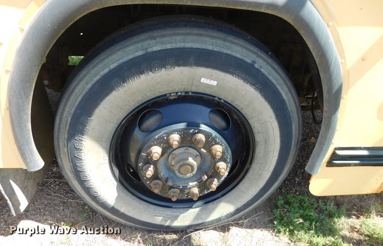 image for item DJ7666 2007 Blue Bird  school bus