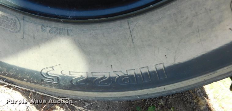 image for item DJ7666 2007 Blue Bird  school bus