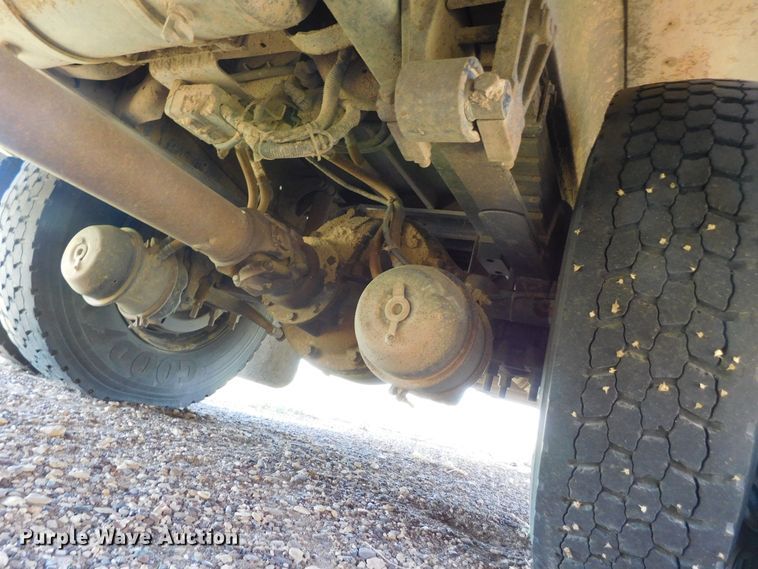 image for item DJ7666 2007 Blue Bird  school bus