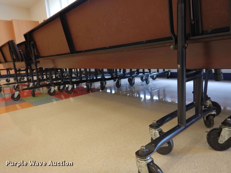 image for item DK0913 (18) lunchroom tables