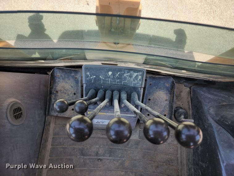 image for item DL6582 2005 Case 580M  backhoe