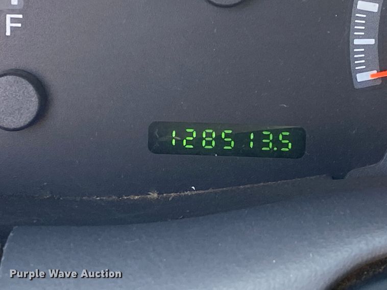 image for item DM4169 2000 Ford F150  SuperCab pickup truck