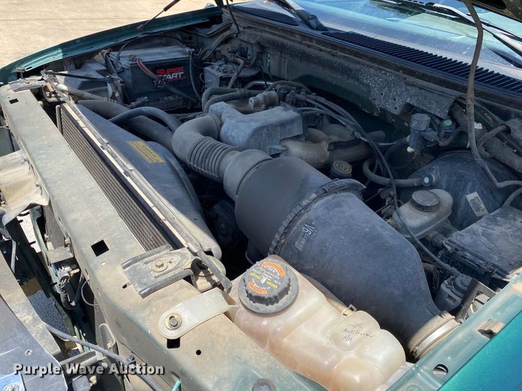 image for item DM4169 2000 Ford F150  SuperCab pickup truck