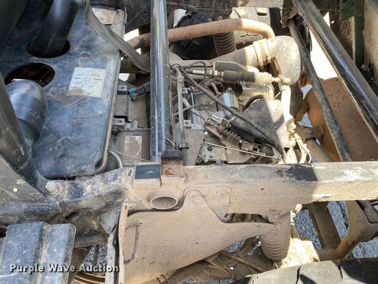 image for item DM4170 2011 Kawasaki Mule 610  utility vehicle