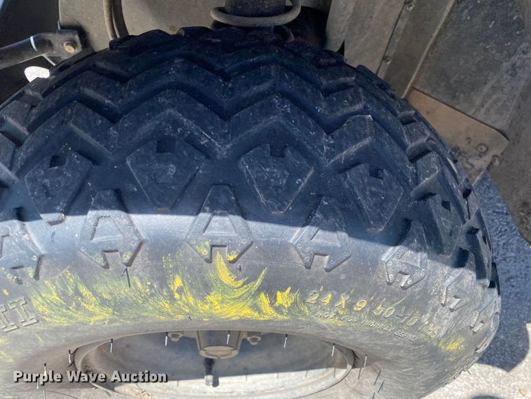 image for item DM4170 2011 Kawasaki Mule 610  utility vehicle