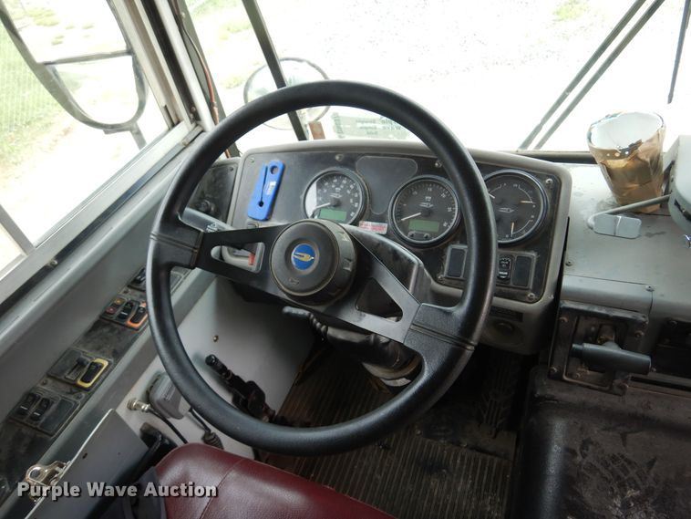 image for item DN0378 2009 Blue Bird All American FE  school bus