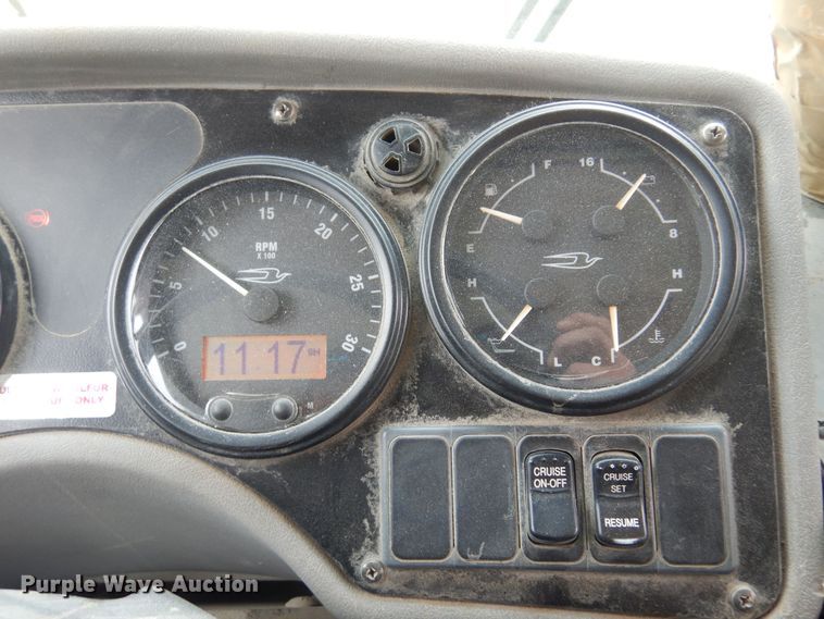 image for item DN0378 2009 Blue Bird All American FE  school bus