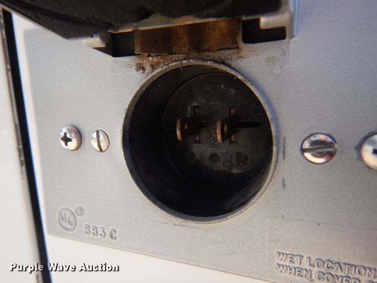 image for item DN0401 1998 Ford E250  ambulance