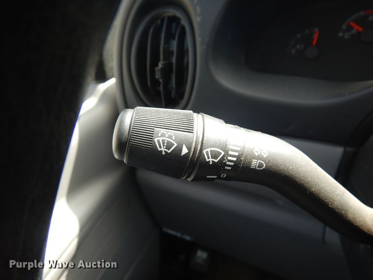 image for item DN0401 1998 Ford E250  ambulance