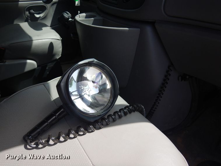 image for item DN0401 1998 Ford E250  ambulance