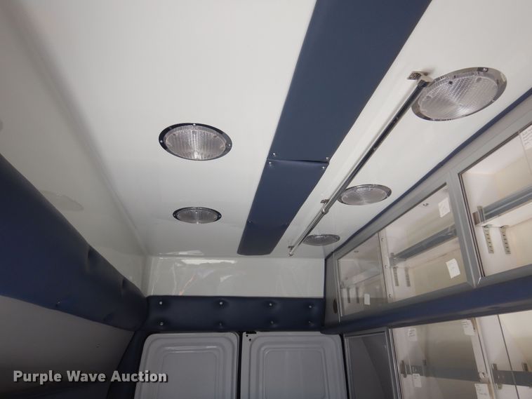 image for item DN0401 1998 Ford E250  ambulance