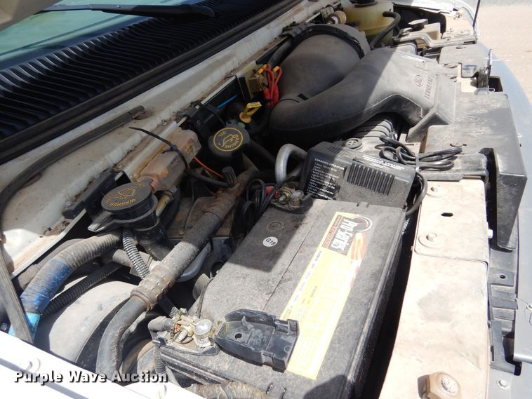 image for item DN0401 1998 Ford E250  ambulance