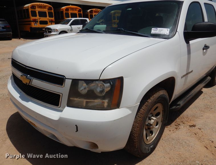 image for item DN0407 2011 Chevrolet Suburban  SUV