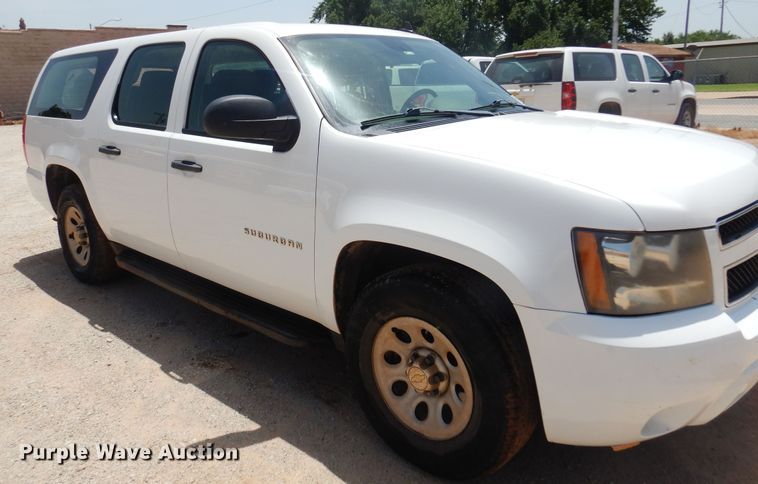 image for item DN0407 2011 Chevrolet Suburban  SUV