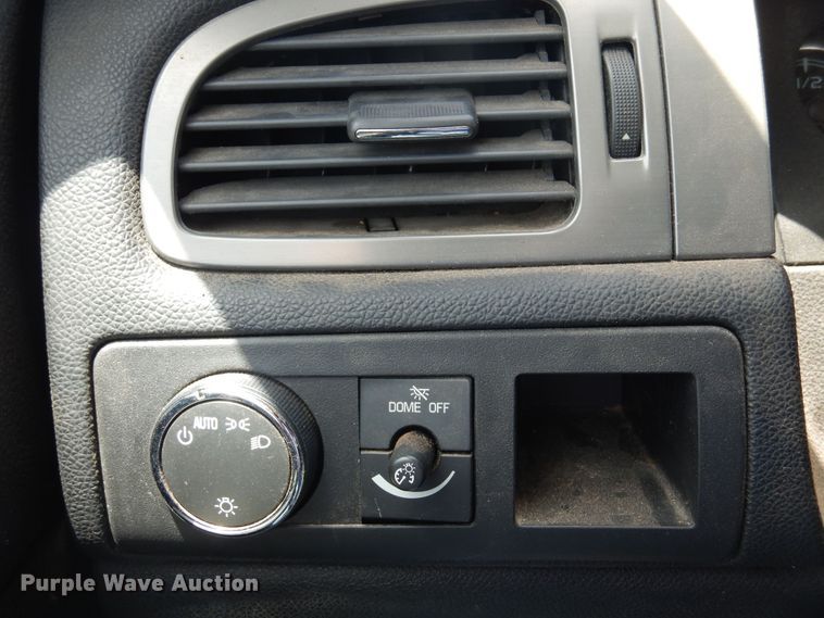 image for item DN0407 2011 Chevrolet Suburban  SUV