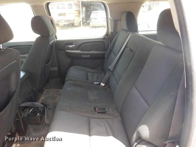 image for item DN0407 2011 Chevrolet Suburban  SUV