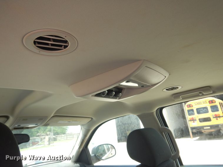 image for item DN0407 2011 Chevrolet Suburban  SUV