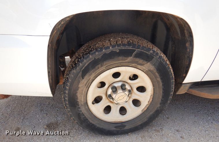 image for item DN0407 2011 Chevrolet Suburban  SUV