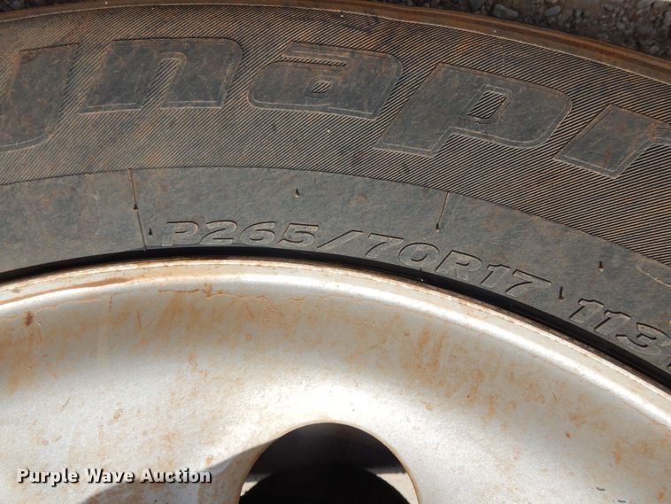 image for item DN0407 2011 Chevrolet Suburban  SUV