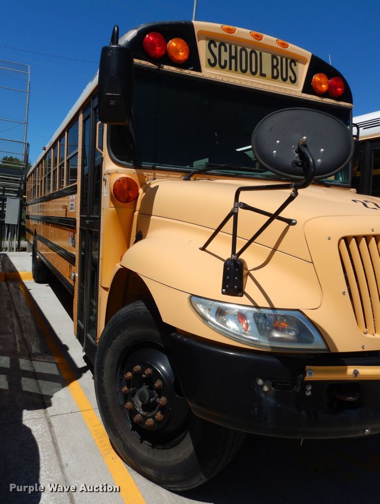 image for item DN1571 2008 International CE300  school bus