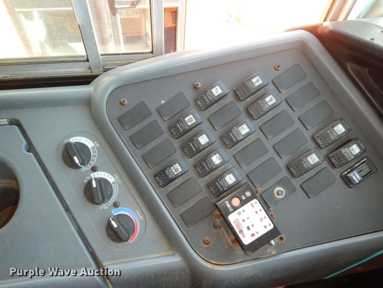 image for item DN1571 2008 International CE300  school bus