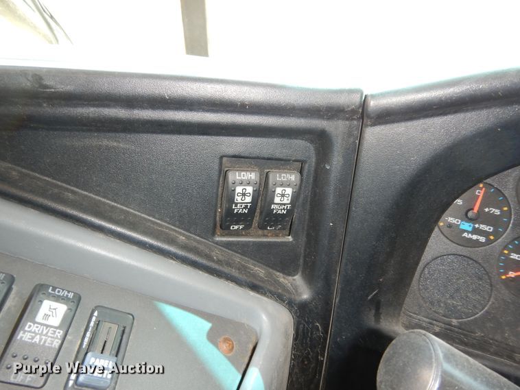 image for item DN1571 2008 International CE300  school bus