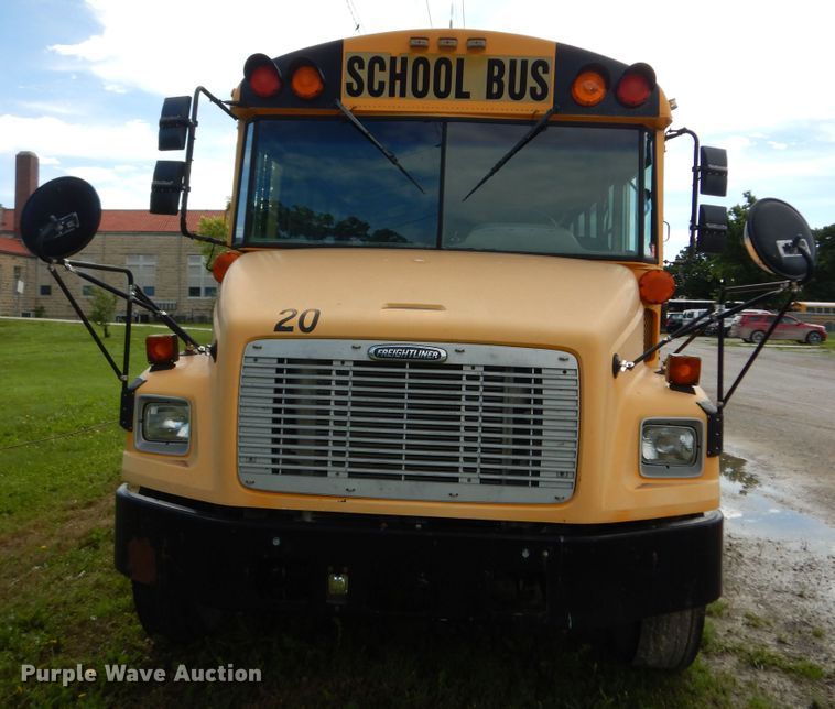 image for item DN1614 2004 Thomas  school bus