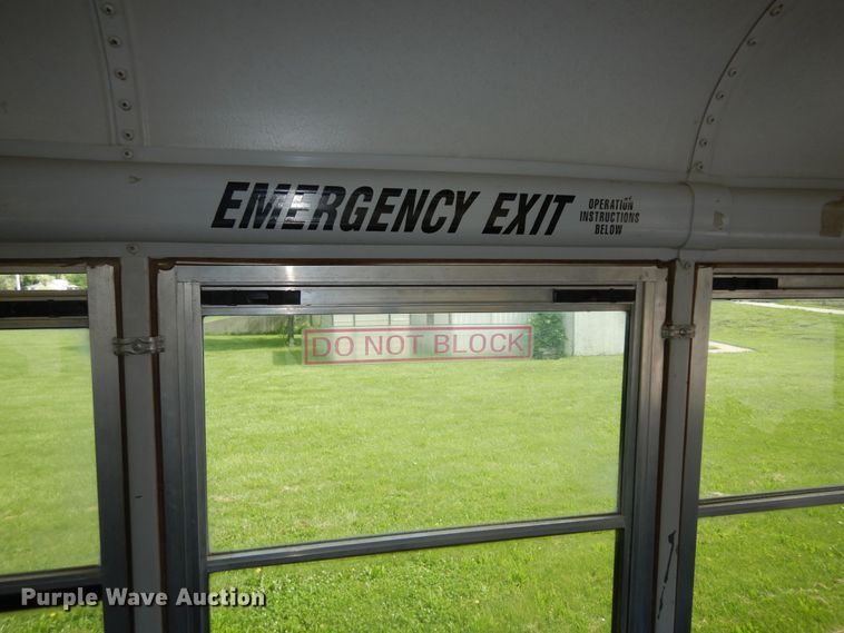 image for item DN1614 2004 Thomas  school bus