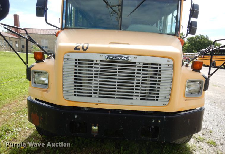image for item DN1614 2004 Thomas  school bus