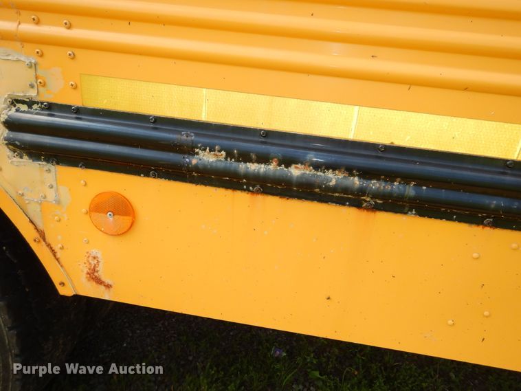image for item DN1614 2004 Thomas  school bus