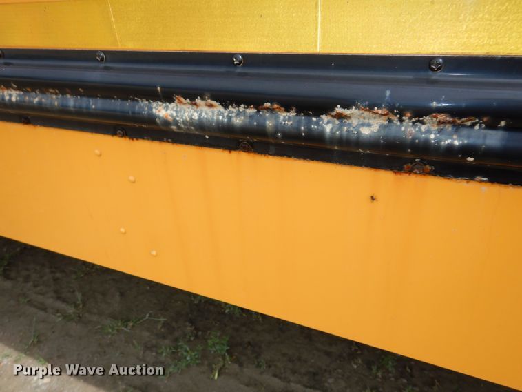 image for item DN1614 2004 Thomas  school bus
