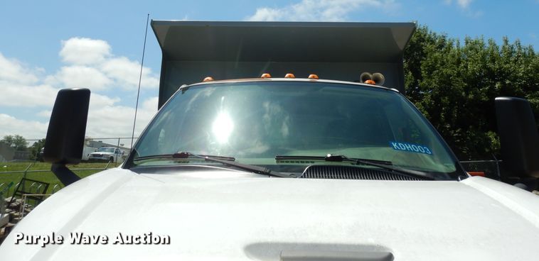 image for item DN1615 2007 GMC C7500  dump truck