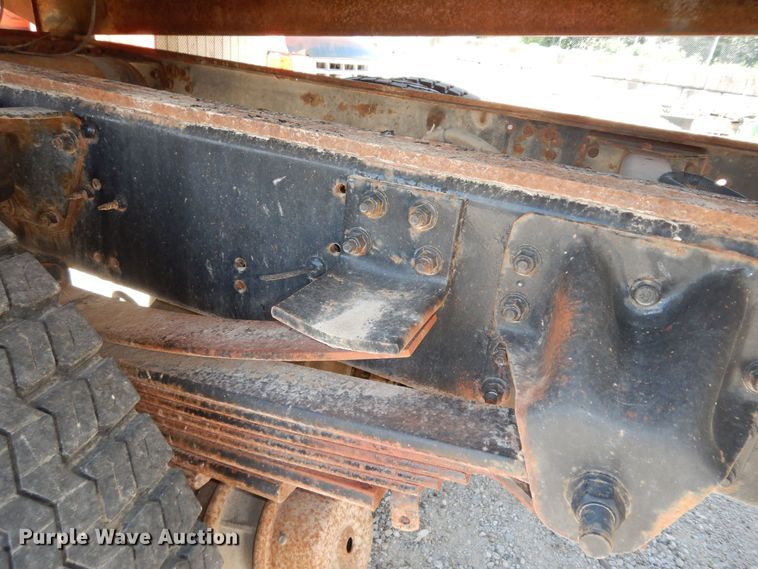 image for item DN1615 2007 GMC C7500  dump truck