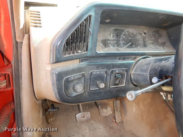 image for item DN1616 1991 Ford F450 Super Duty  dump truck