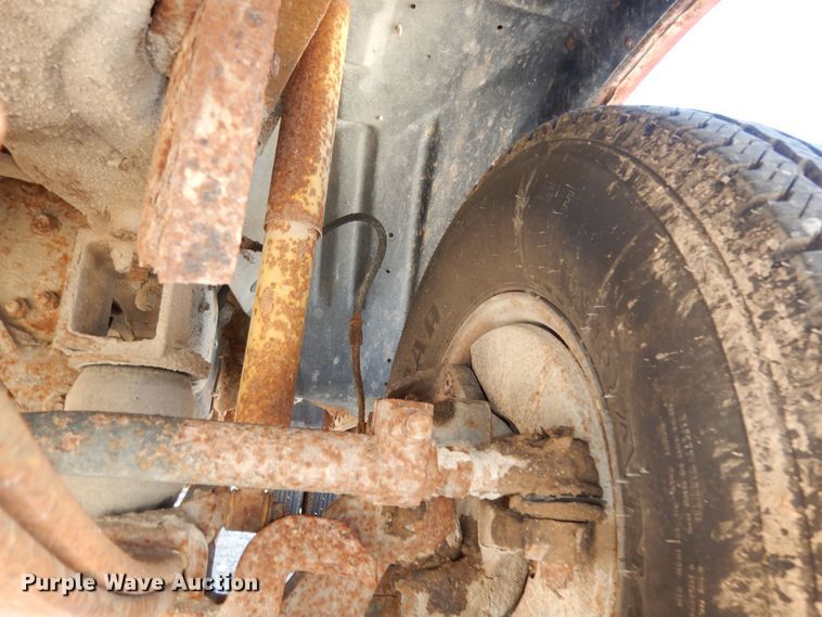 image for item DN1616 1991 Ford F450 Super Duty  dump truck